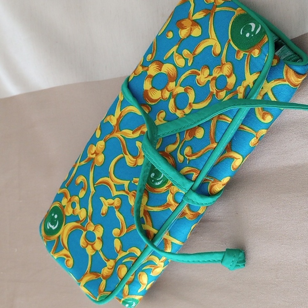 Oscar de la Renta Travel Jewelry Case